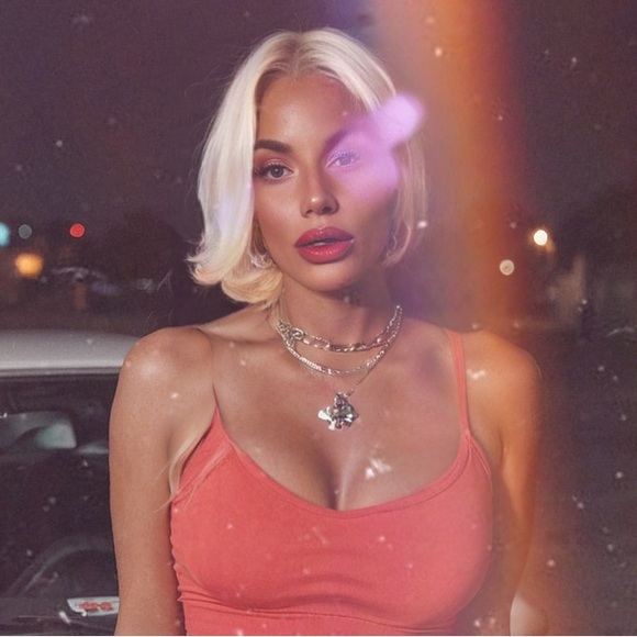 amandadoub